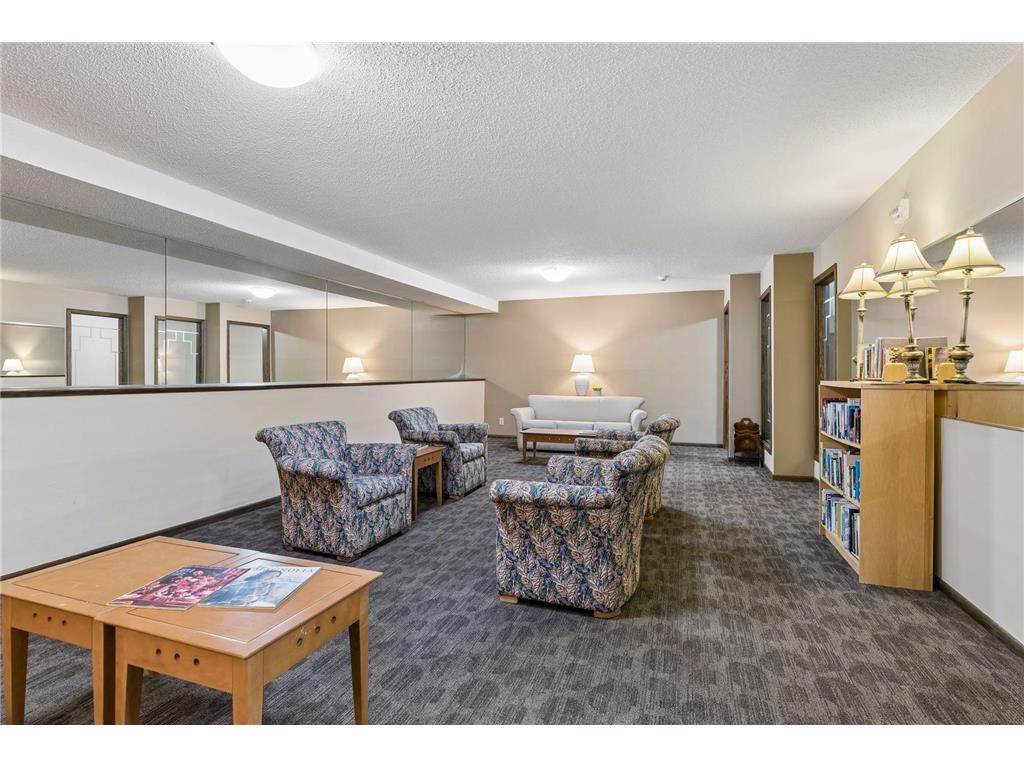 6670 Vernon Avenue S #103 Edina MN 55436 7086374 image6