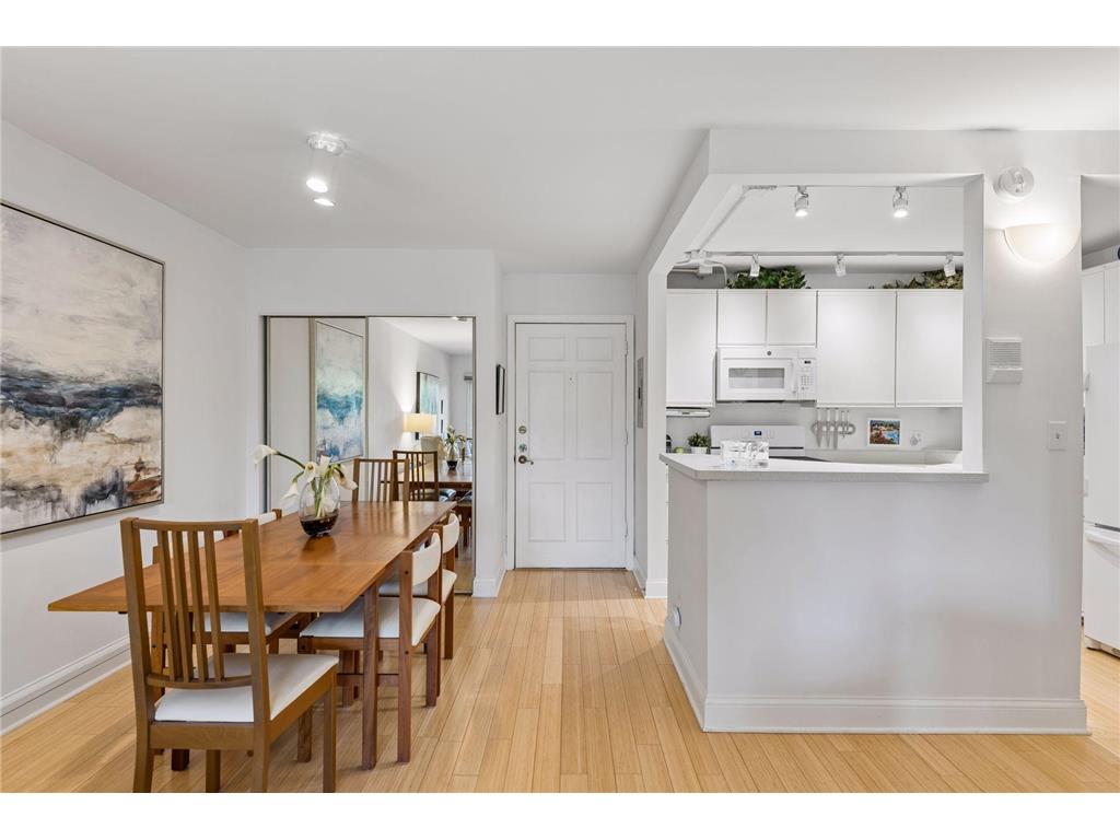 6670 Vernon Avenue S #103 Edina MN 55436 7086374 image8