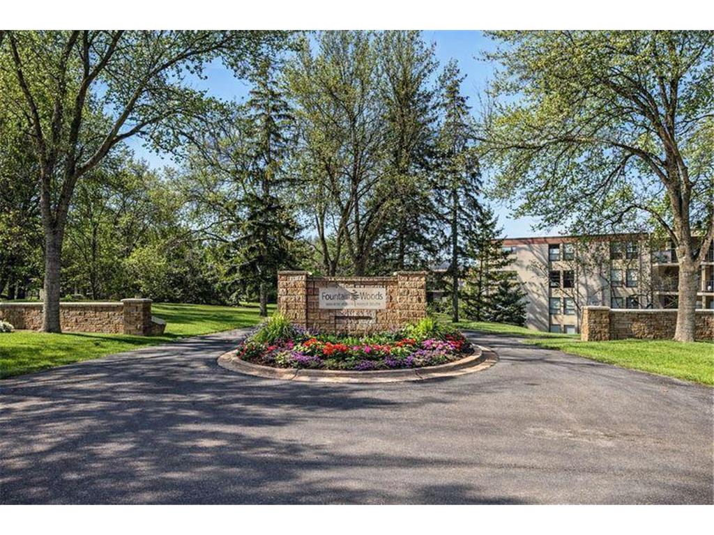 6670 Vernon Avenue S #105 Edina MN 55436 7025107 image1
