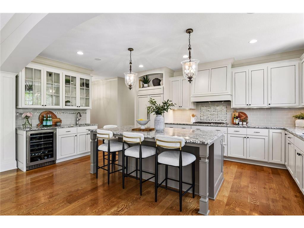 6671 Amberwood Lane Chanhassen MN 55317 7061945 image16