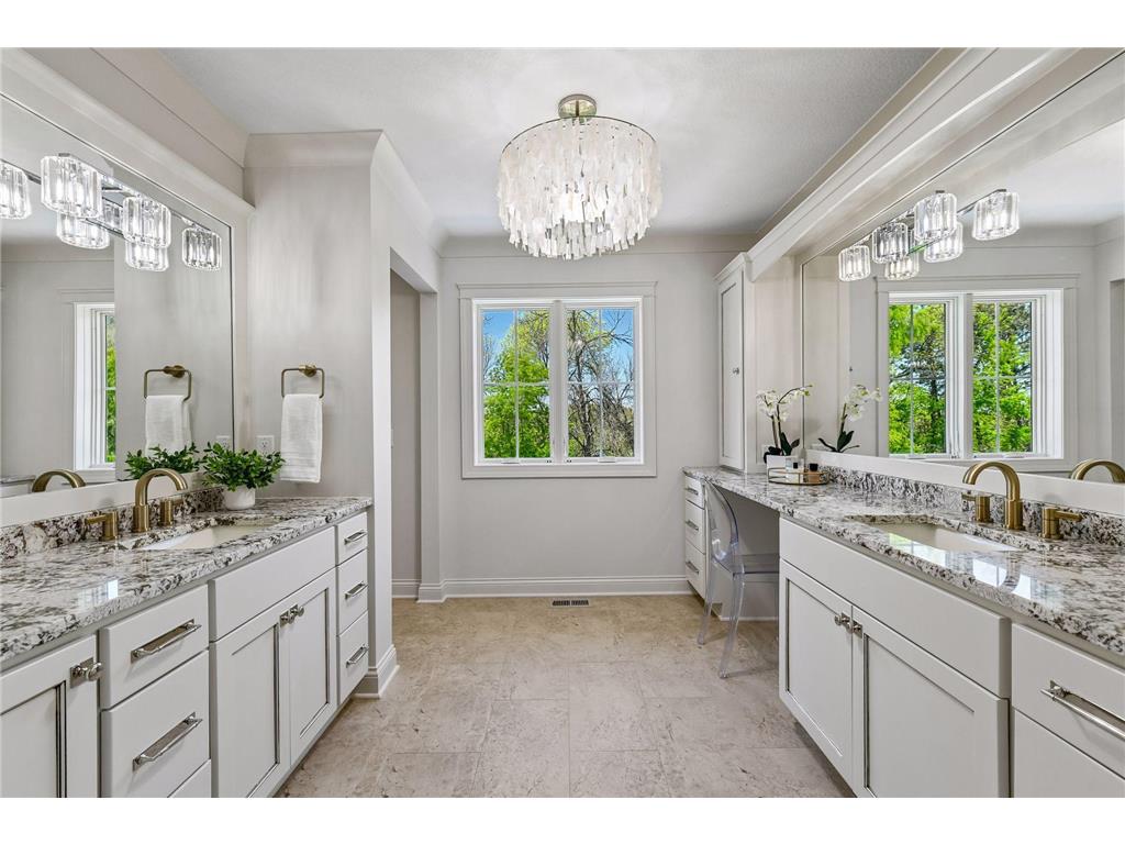 6671 Amberwood Lane Chanhassen MN 55317 7061945 image30