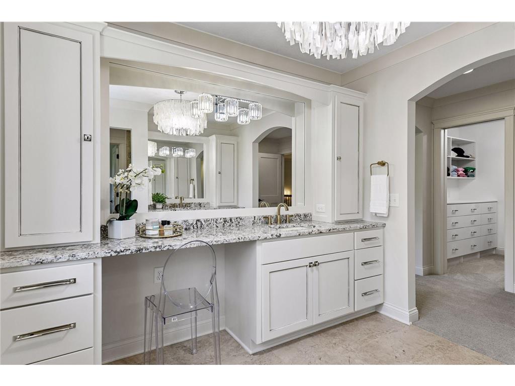 6671 Amberwood Lane Chanhassen MN 55317 7061945 image32
