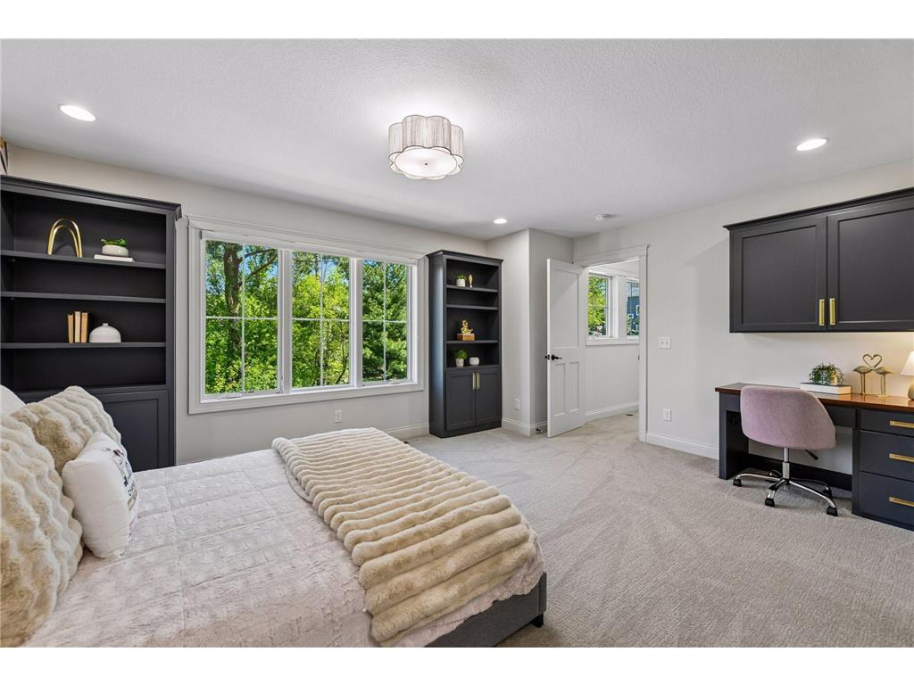 6671 Amberwood Lane Chanhassen MN 55317 7061945 image39