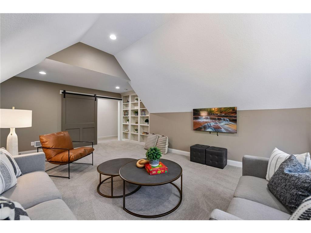 6671 Amberwood Lane Chanhassen MN 55317 7061945 image43