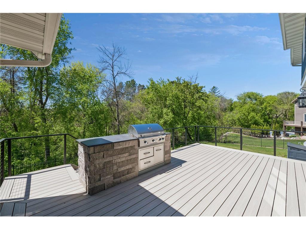 6671 Amberwood Lane Chanhassen MN 55317 7061945 image62
