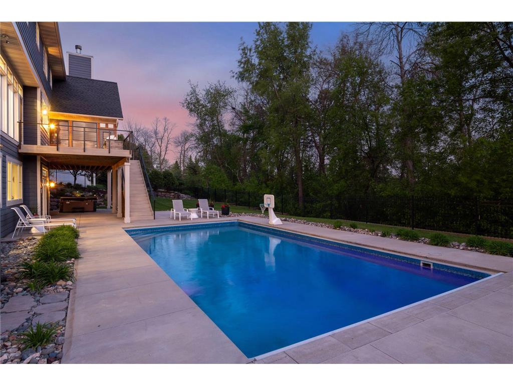 6671 Amberwood Lane Chanhassen MN 55317 7061945 image68