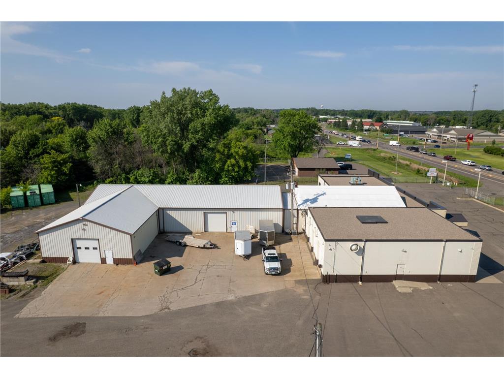 6671 Lake Boulevard Wyoming MN 55025 6737378 image2