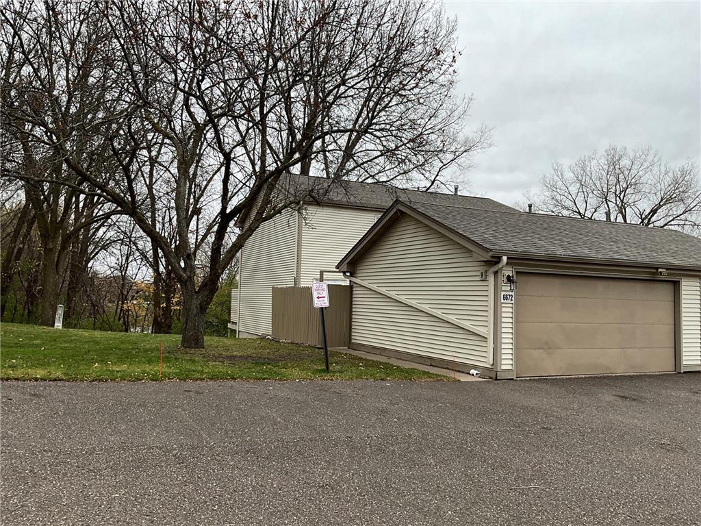 6672 Gretchen Lane N Oakdale MN 55128 6604367 image1