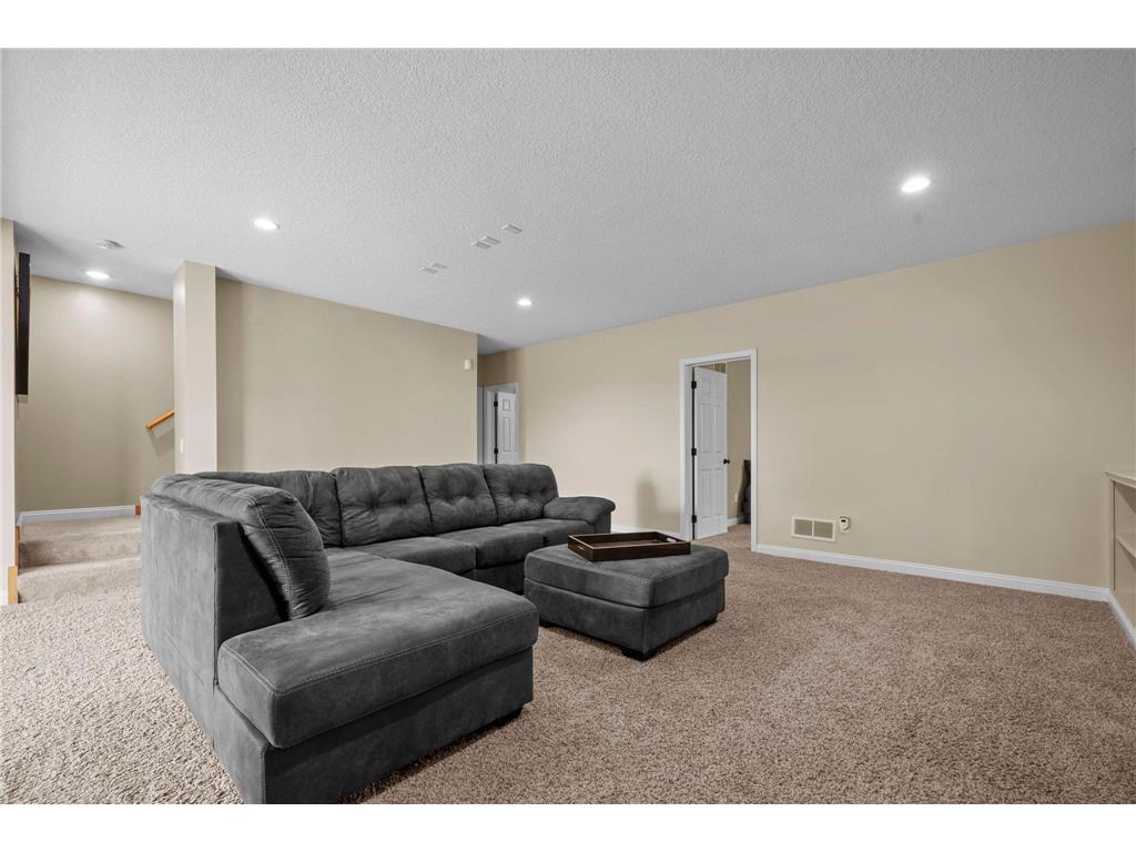 6673 99th Street S Cottage Grove MN 55016 7082180 image40