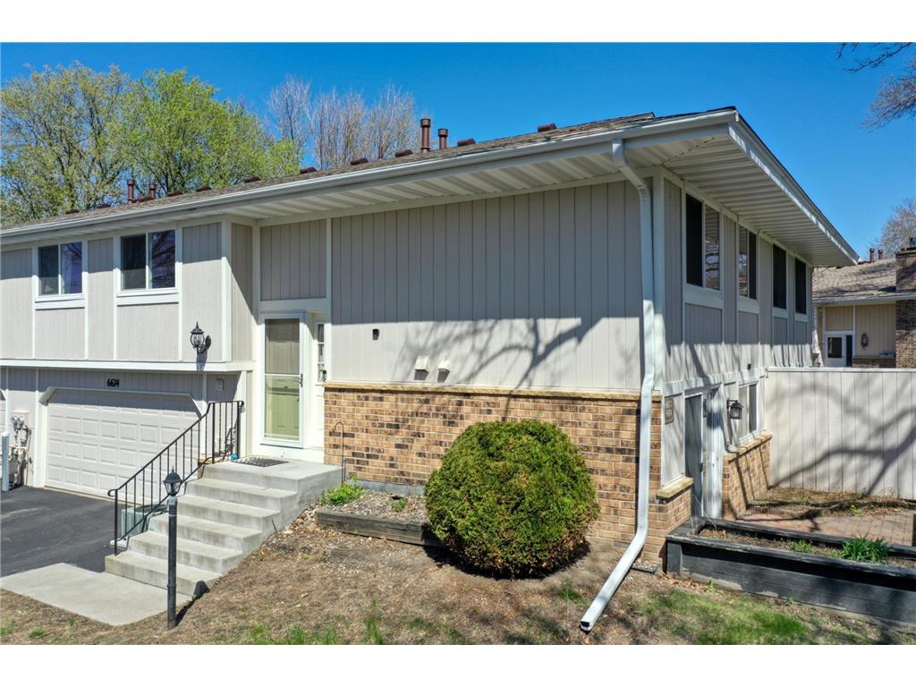 6674 Ives Lane N Maple Grove MN 55369 6708337 image1