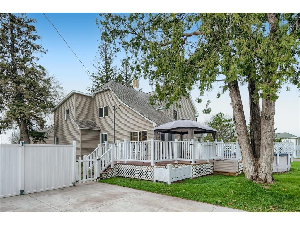 6675 Sunrise Road, Harris, MN 55032 MLS 6327870 Edina Realty