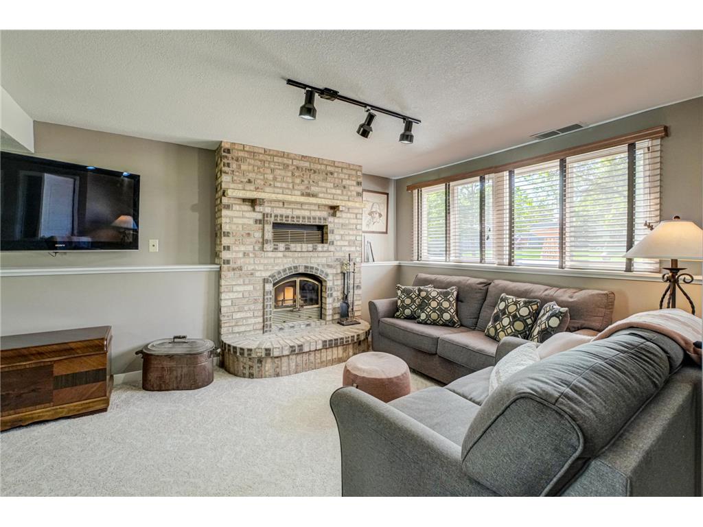 6676 Sandlewood Road Woodbury MN 55125 7070230 image14
