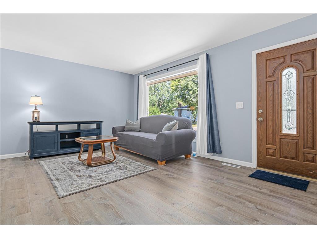 6678 166th Street W Lakeville MN 55068 6767170 image3