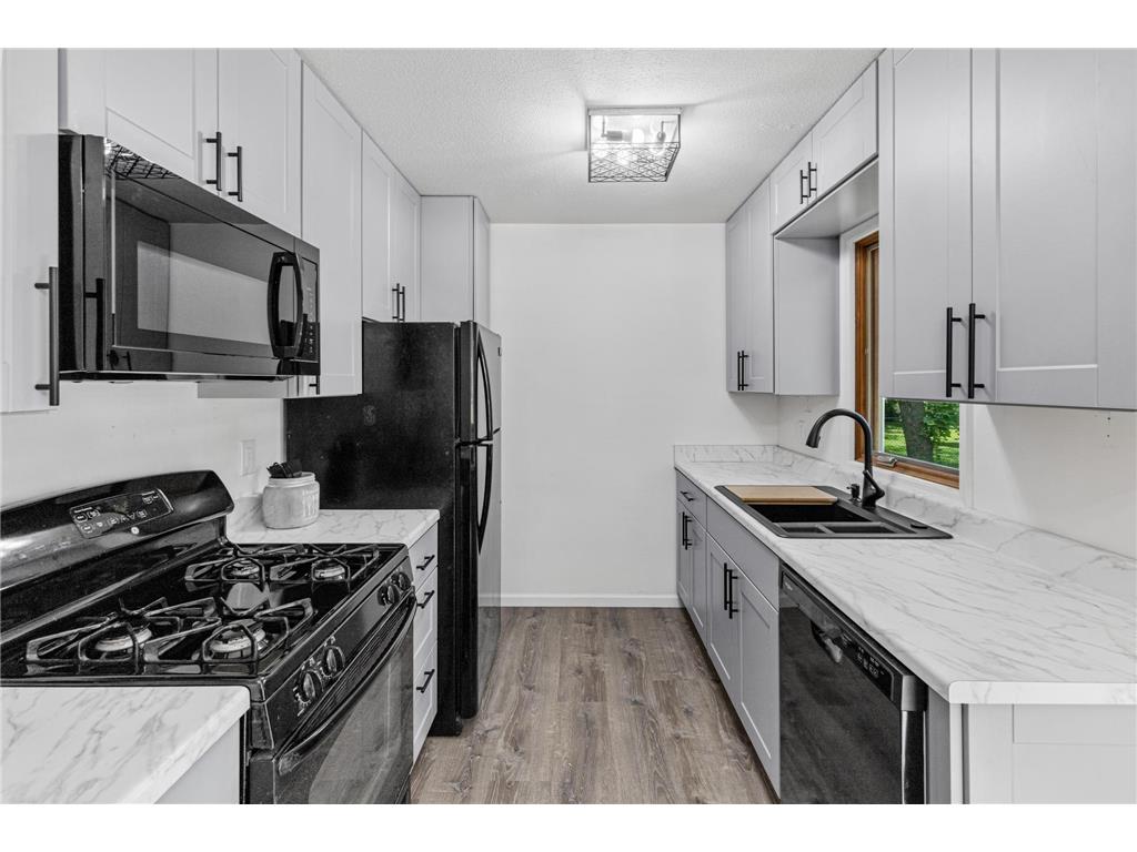 6678 166th Street W Lakeville MN 55068 6767170 image6