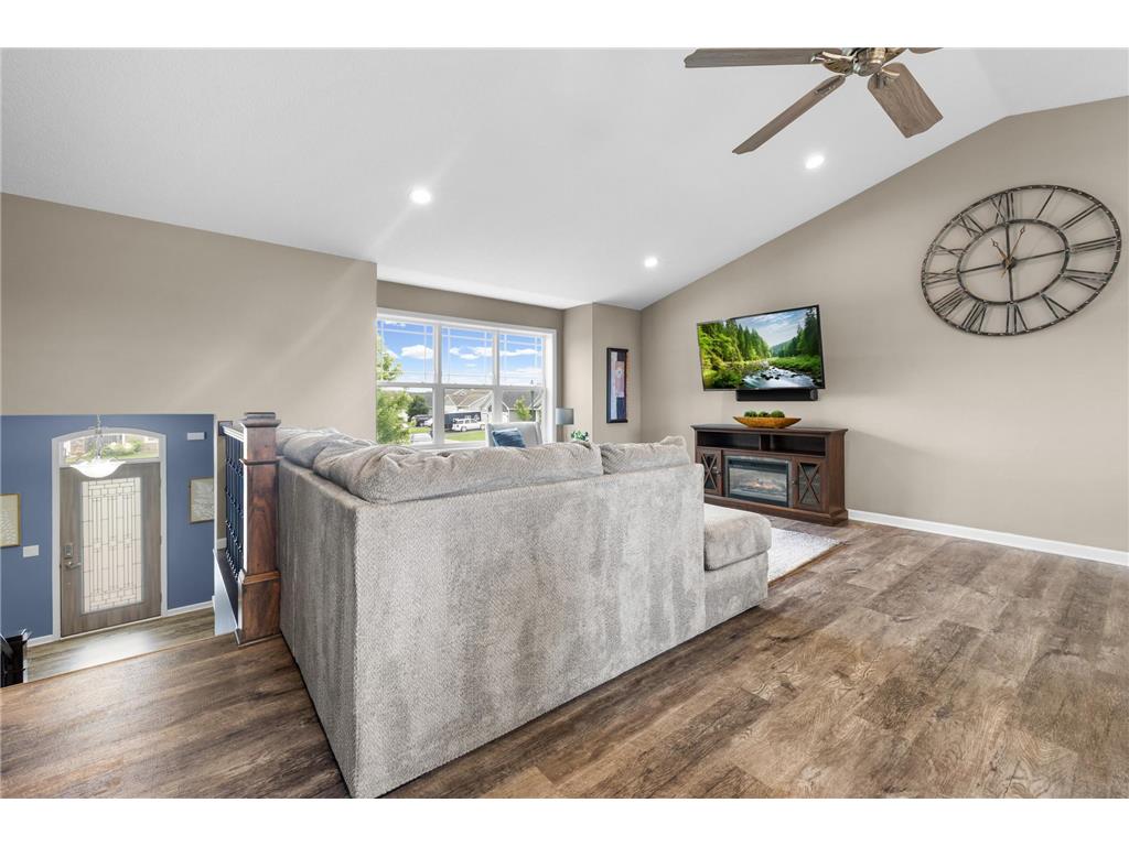 6679 210th Street W Farmington MN 55024 7098886 image10