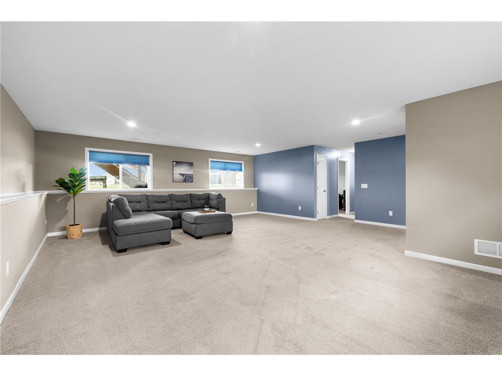 6679 210th Street W Farmington MN 55024 7098886 image37