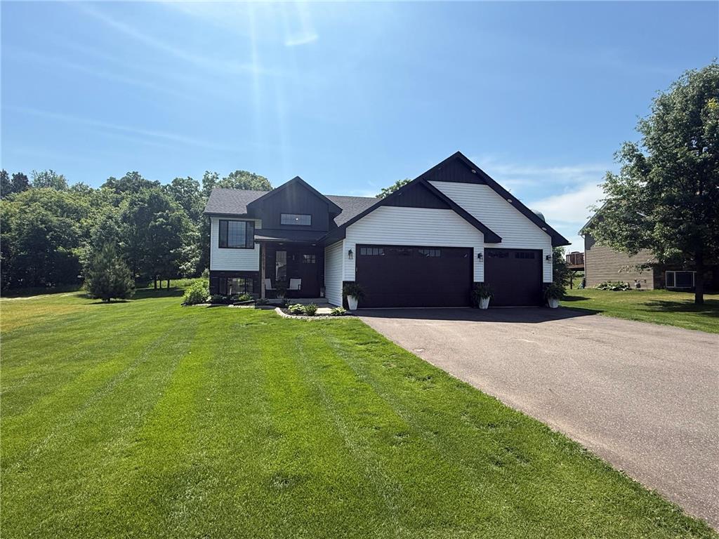 6679 378th Street North Branch MN 55056 7090382 image1