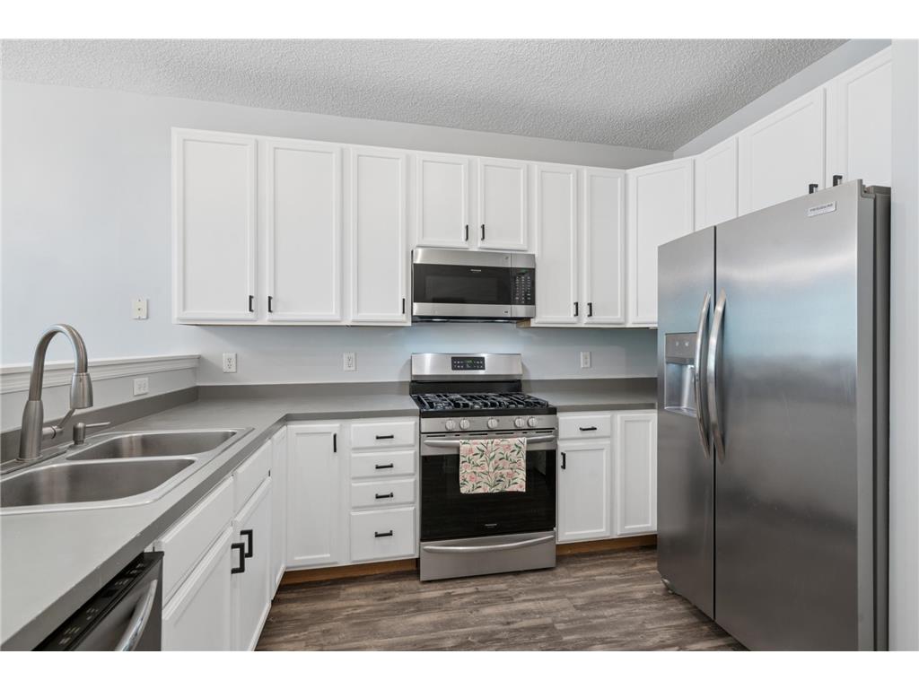 668 Cobblestone Way Shakopee MN 55379 7065983 image8