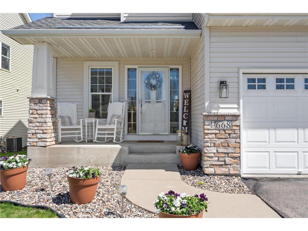668 Newberry Lane Chaska MN 55318 7059536 image2