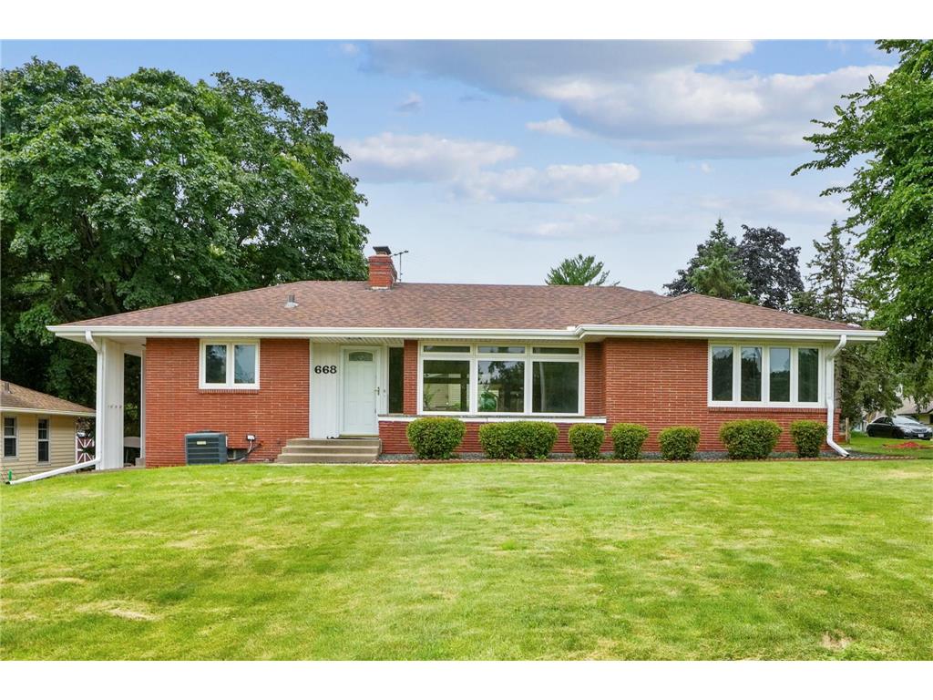 668 Viking Drive E Maplewood MN 55117 6769916 image1