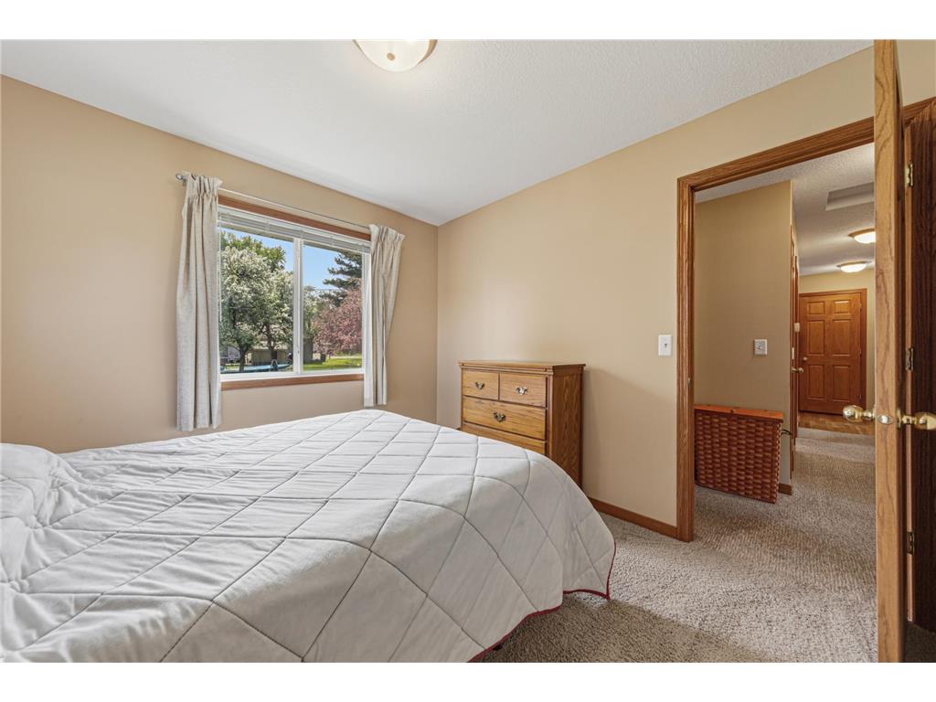 6680 Upper 167th Street W Lakeville MN 55068 7044546 image16