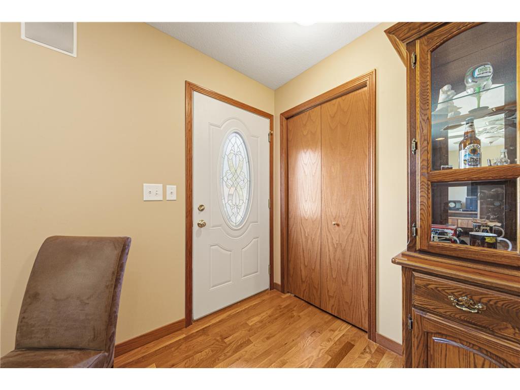 6680 Upper 167th Street W Lakeville MN 55068 7044546 image2