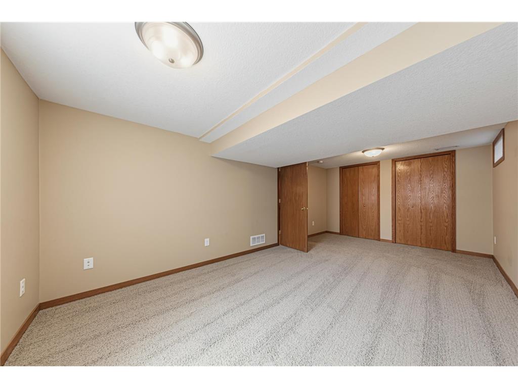 6680 Upper 167th Street W Lakeville MN 55068 7044546 image25