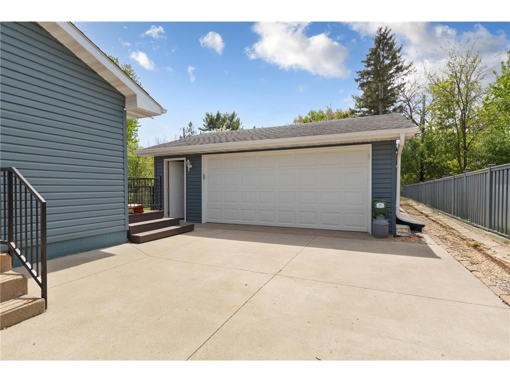 6680 Upper 167th Street W Lakeville MN 55068 7044546 image28