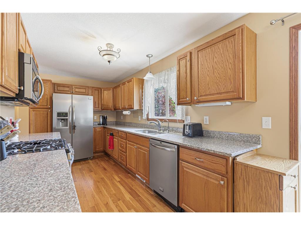 6680 Upper 167th Street W Lakeville MN 55068 7044546 image5
