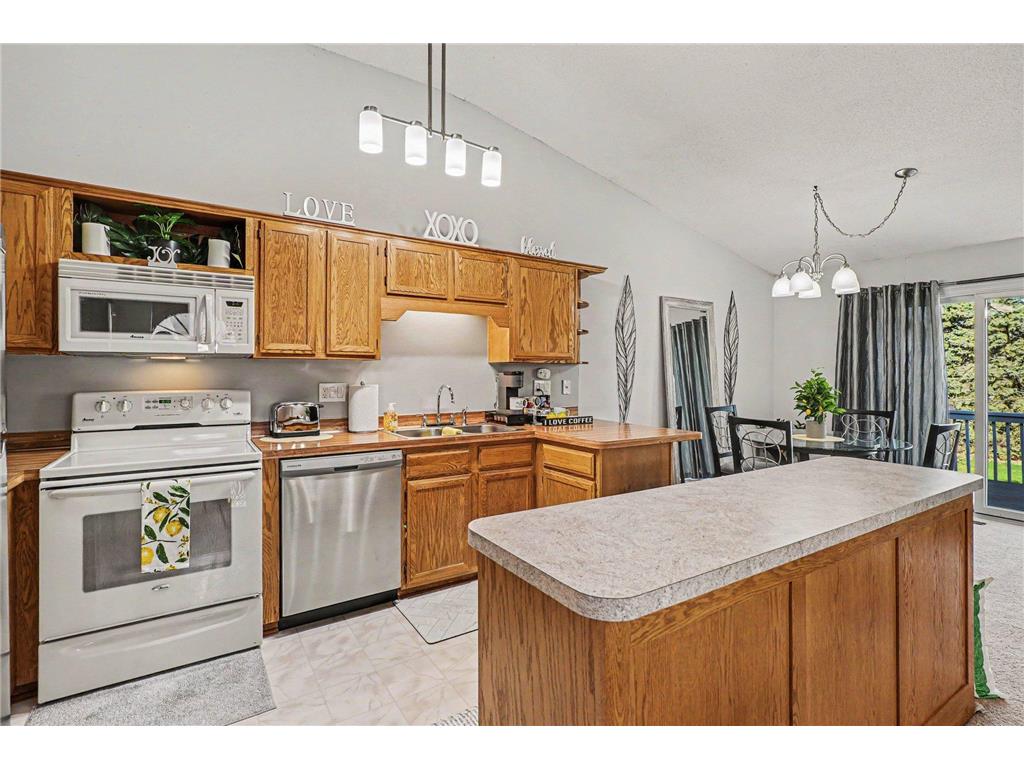6683 Falstaff Road Woodbury MN 55125 7070677 image9