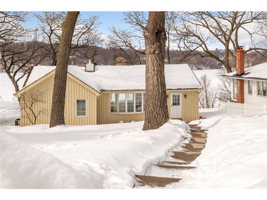 6685 Horseshoe Curve, Chanhassen, MN, 55317 MLS 6341351 Edina Realty