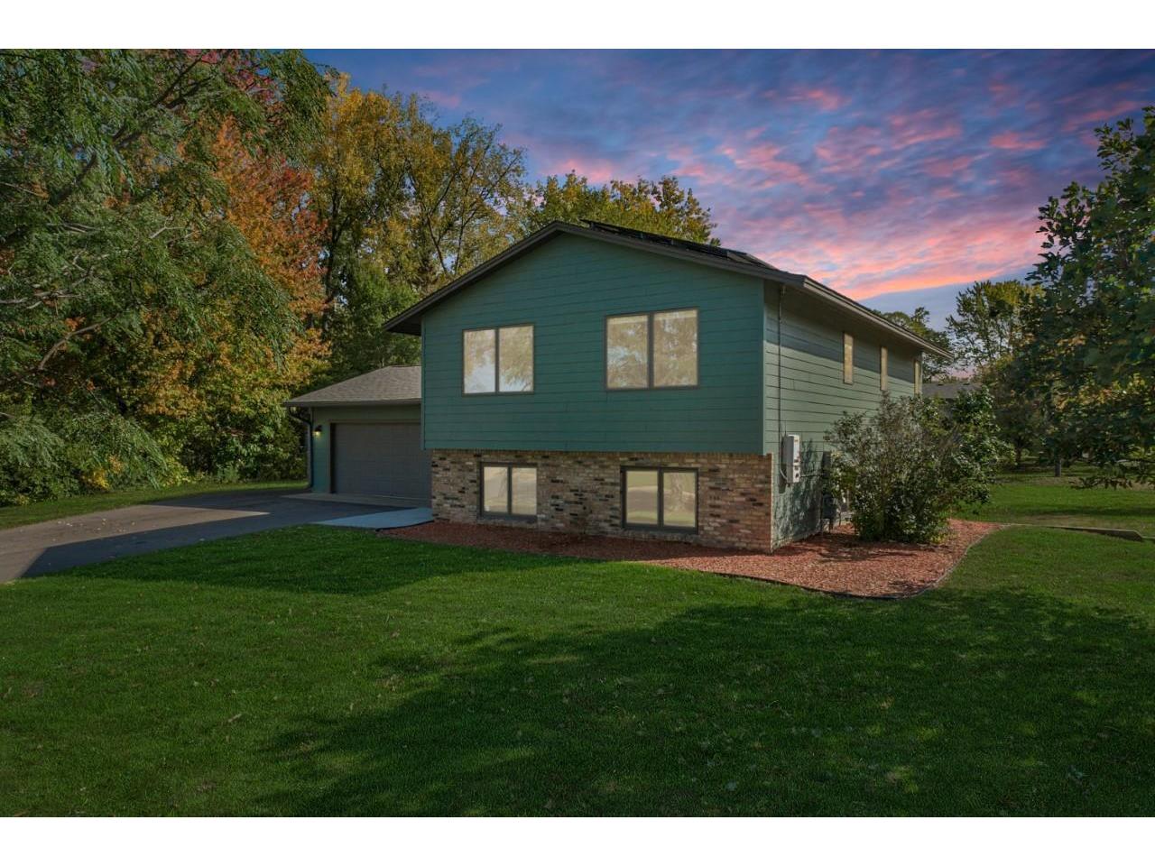 6688 E Shadow Lake Drive, Lino Lakes, MN, 55014 MLS 6115038 Edina