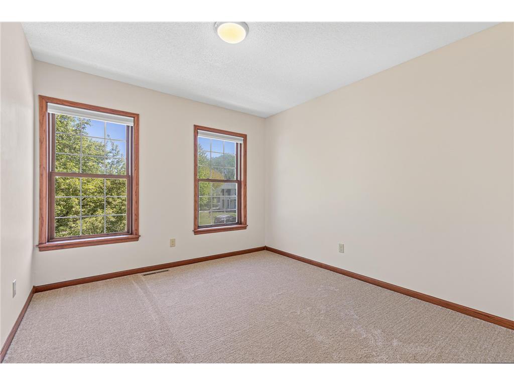 669 Windtree Knolls Eagan MN 55123 7076044 image19