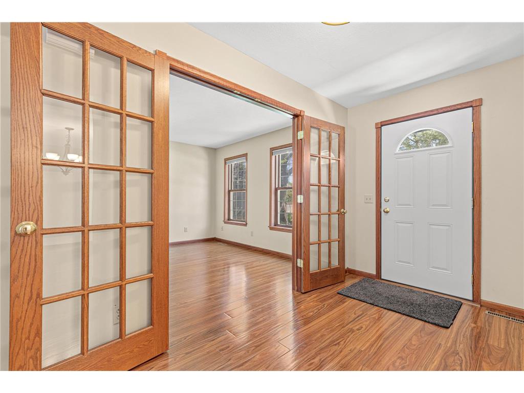 669 Windtree Knolls Eagan MN 55123 7076044 image3