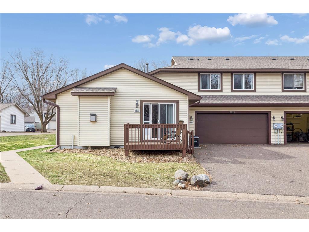 6690 Gretchen Court N Oakdale MN 55128 7067159 image2