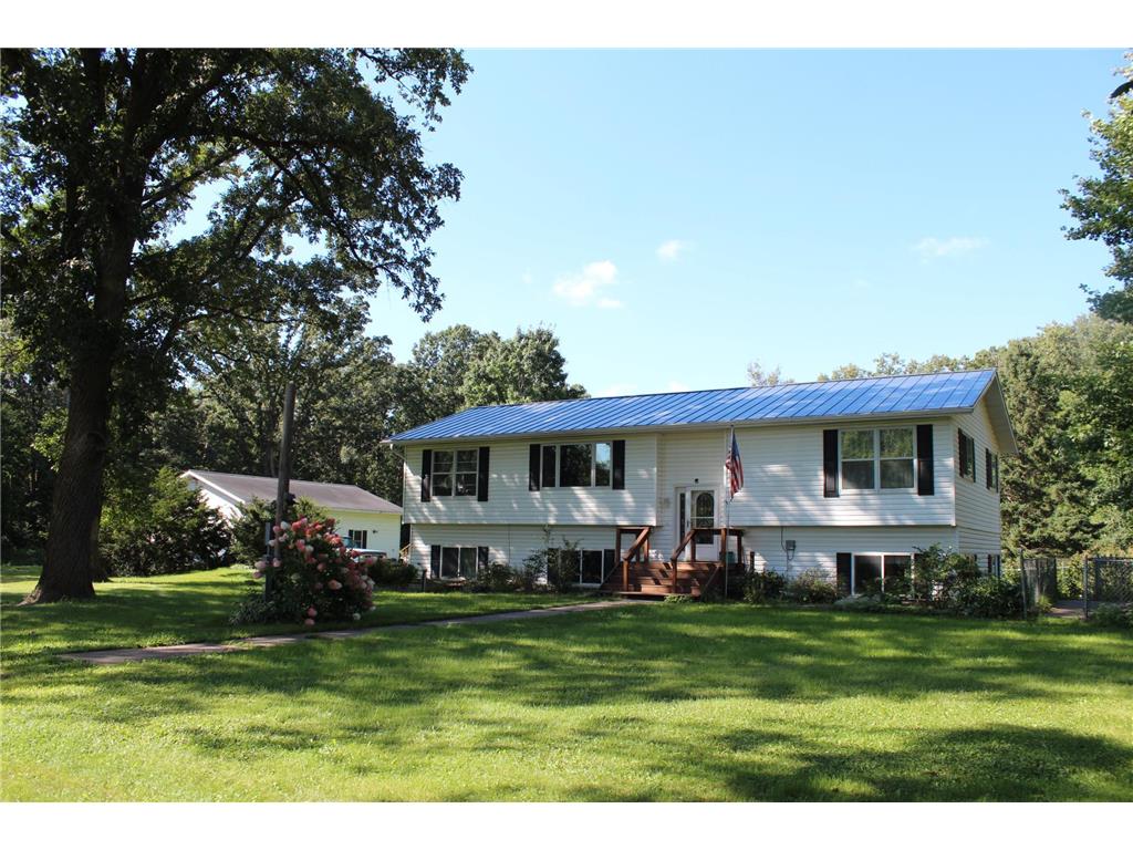 67 60th Avenue Clayton WI 54004 6782648 image1