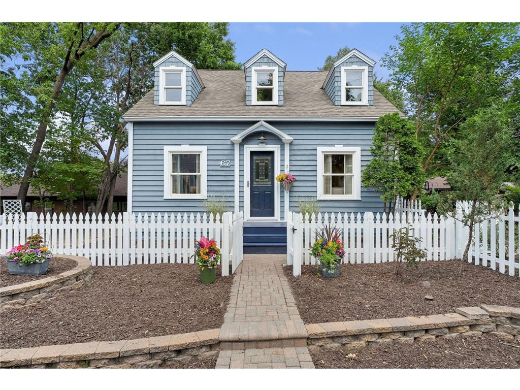 67 Juniper Street Mahtomedi MN 55115 - White Bear 6566405 image1