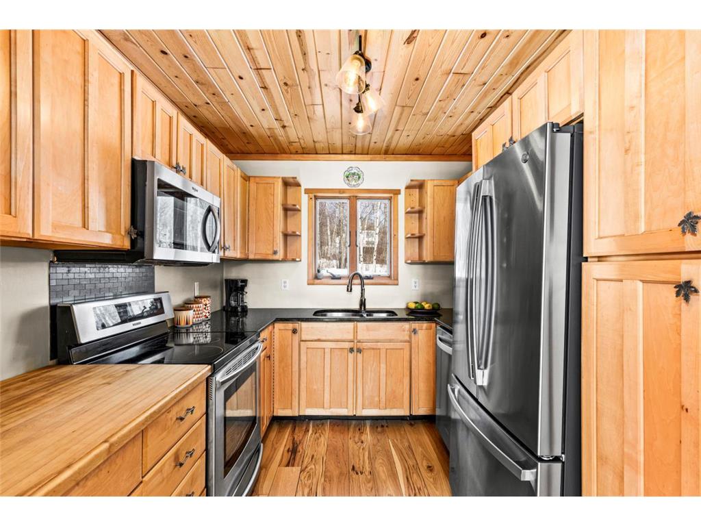 67 Snowshoe Trail Tofte Twp MN 55615 7036783 image23