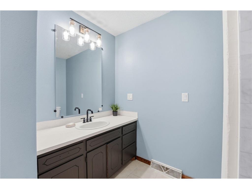 670 23rd Avenue NE Sauk Rapids MN 56379 7088526 image10