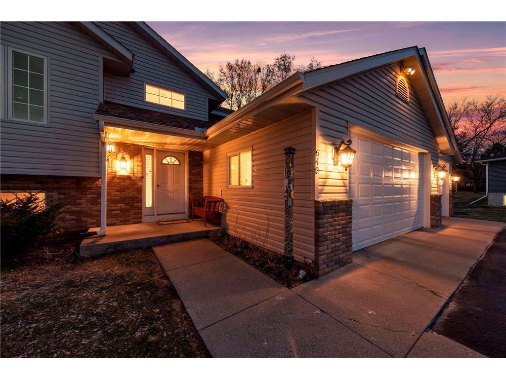 670 6th Street SE Cokato MN 55321 7041729 image1