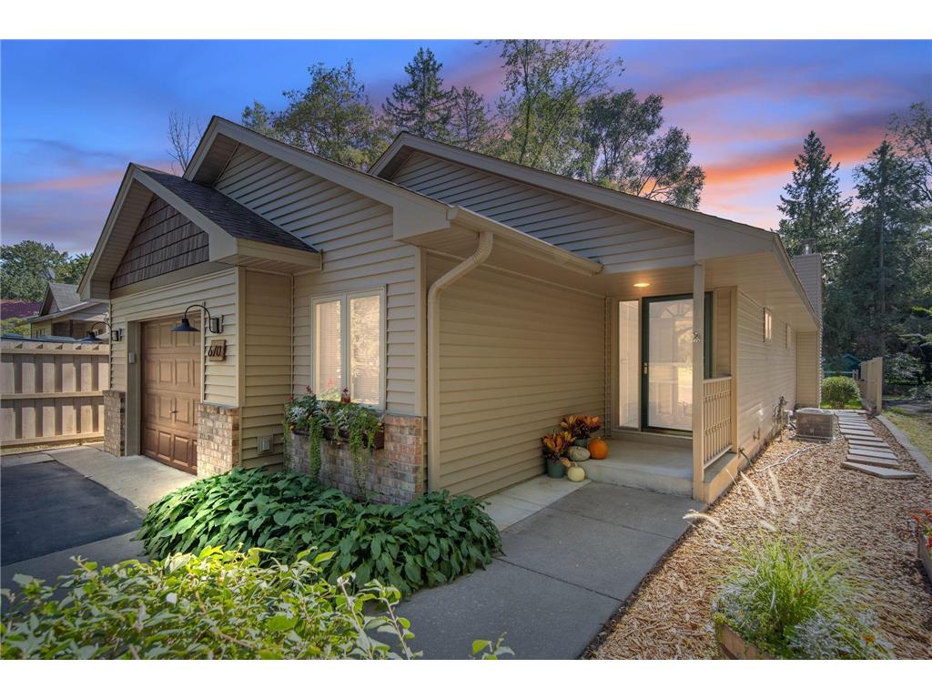 670 Birch Lane S Shoreview MN 55126 6803381 image1