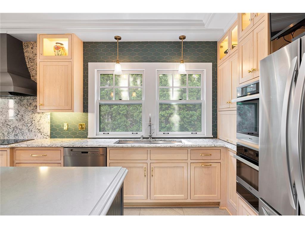 670 Goodrich Avenue Saint Paul MN 55105 7089340 image18