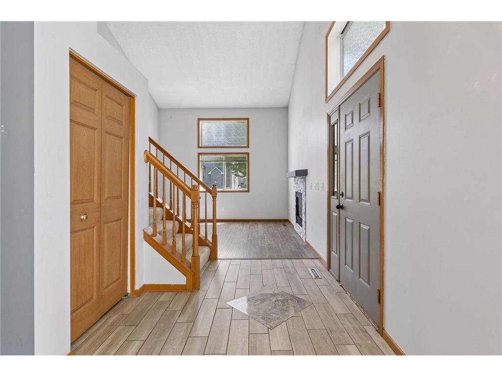 670 Kingfisher Lane #G Woodbury MN 55125 7082654 image3