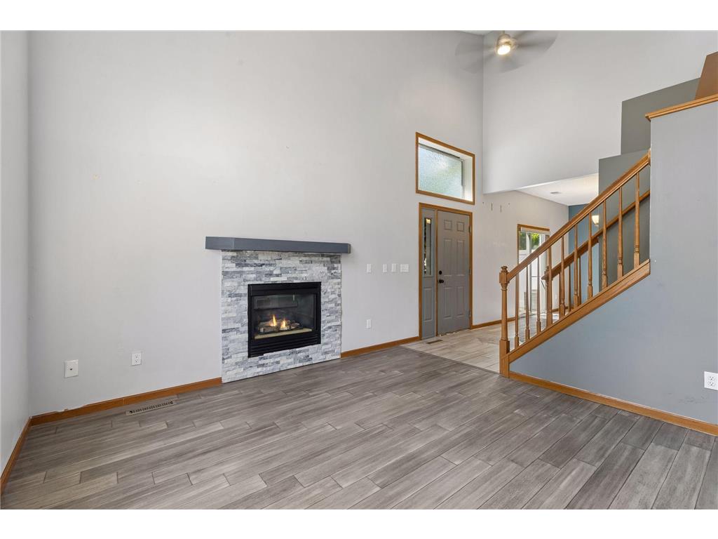 670 Kingfisher Lane #G Woodbury MN 55125 7082654 image5