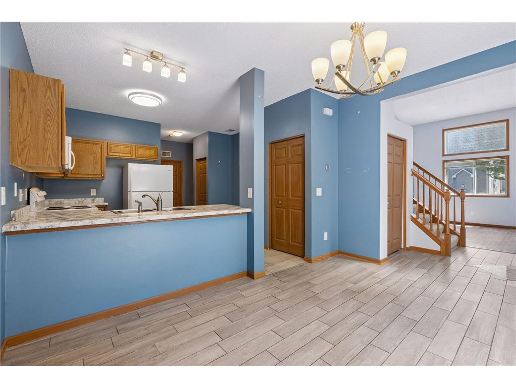 670 Kingfisher Lane #G Woodbury MN 55125 7082654 image7