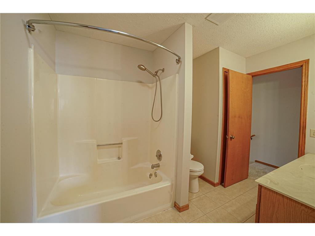 6700 Kara Drive Eden Prairie MN 55346 7028344 image36