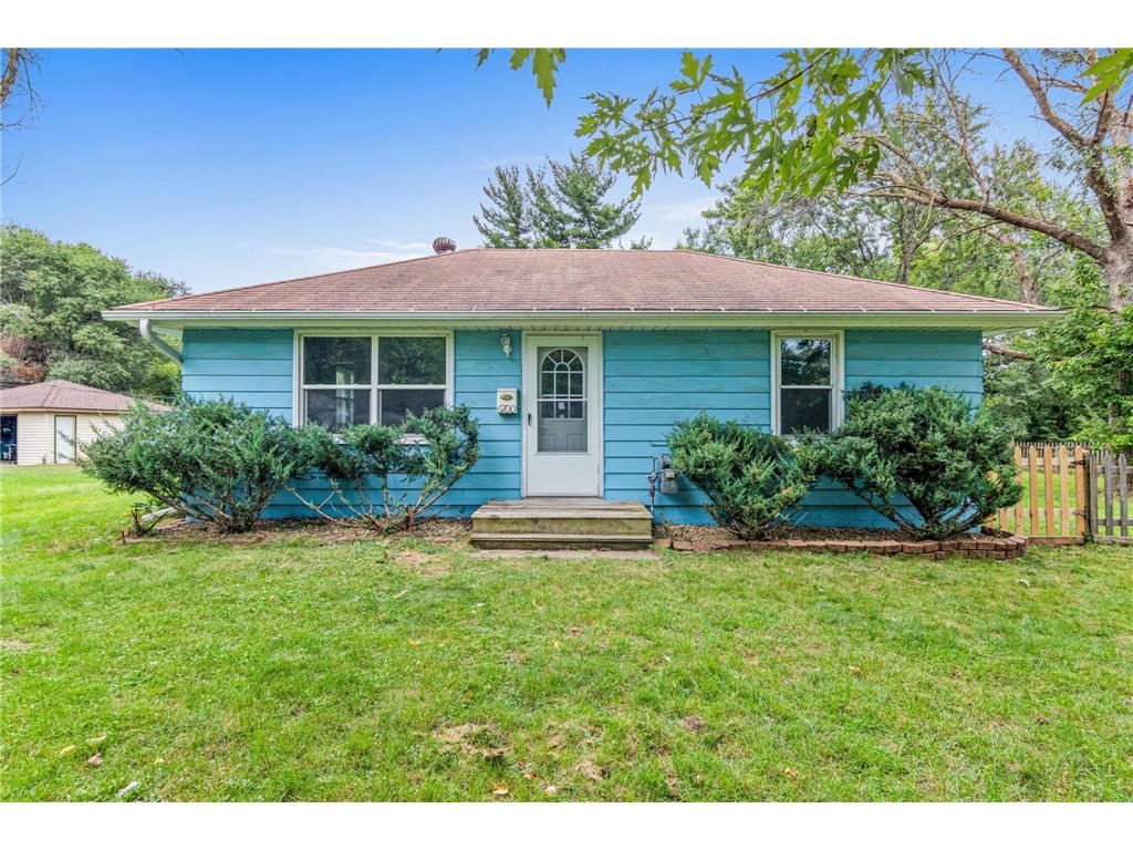 6700 Perry Avenue N Brooklyn Center MN 55429 6788812 image1