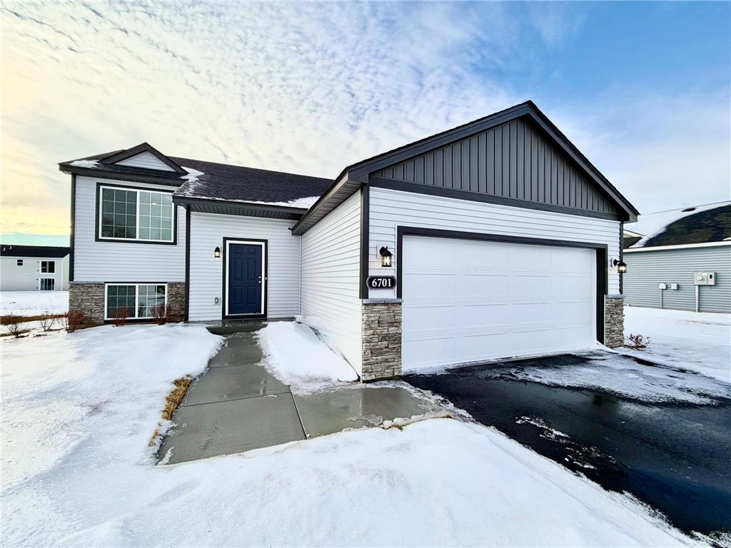 6701 Granby Street North Branch MN 55056 7020408 image1