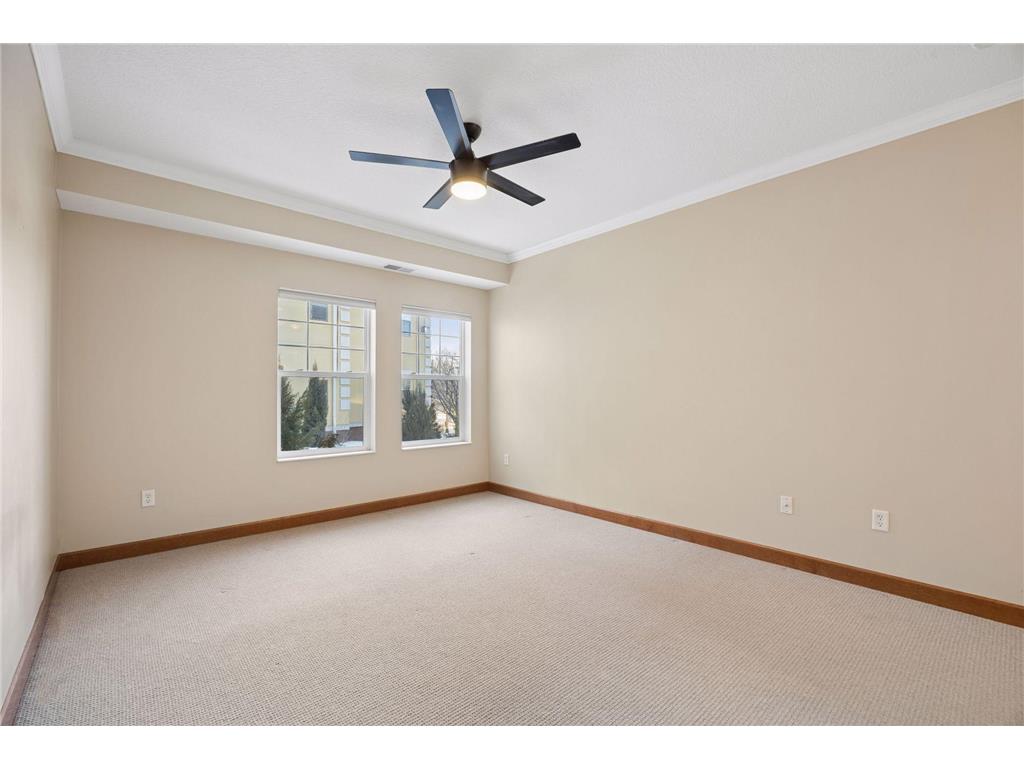 6701 Lake Shore Drive S #101 Richfield MN 55423 - Wood 7040434 image19