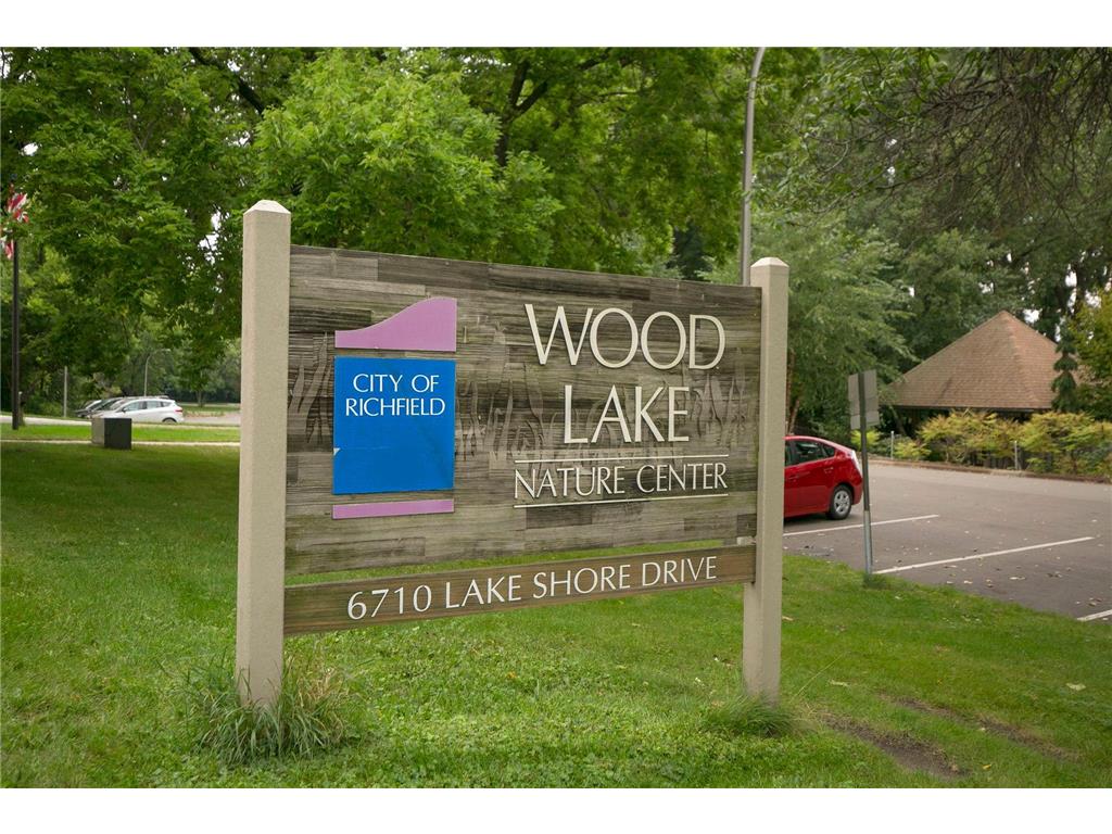 6701 Lake Shore Drive S #101 Richfield MN 55423 - Wood 7040434 image43